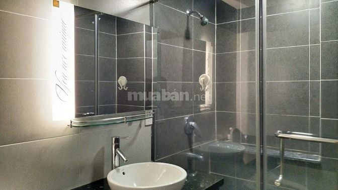 Cho thuê căn hộ Sunrise city 2pn 2wc full nội thất, giá 16 triệu