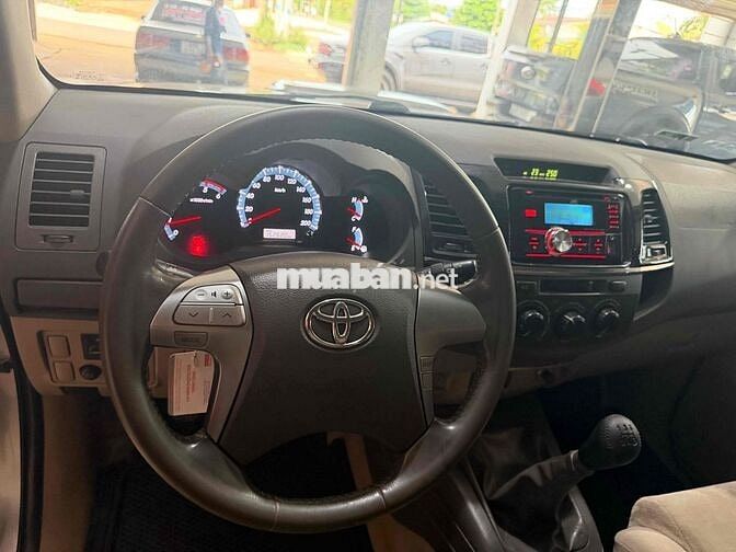 Toyota Fortuner 2014 Bạc 160000 km