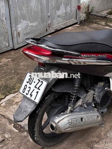 Honda Air Blade màu Đỏ xe đẹp như mới