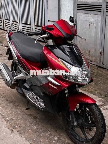 Honda Air Blade màu Đỏ xe đẹp như mới