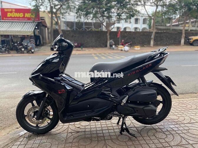 Honda AirBlade 125FI 2022 Đen bóng