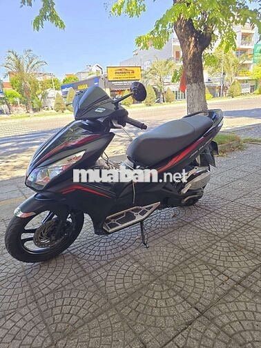 Honda Air Blade Đen mù sport