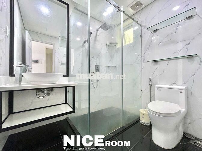 CĂN HỘ MẶT TIỀN, BAN CÔNG, BÌNH THẠNH, GẦN CÁC QUẬN TRUNG TÂM
