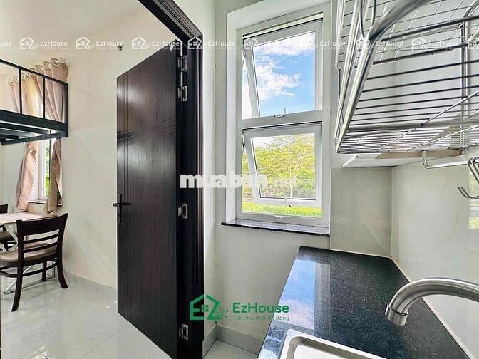 DUPLEX CỬA SỔ TRỜI SIÊU THOÁNG - TÁCH BẾP GẦN UEH CS N, VHU