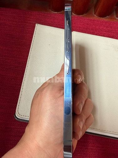 Cần bán Iphone 13prmax nguyên zin