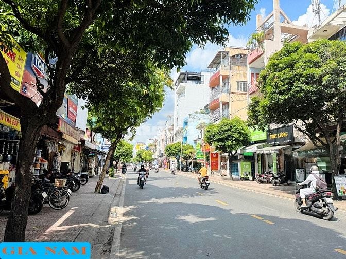 BÁN NHÀ MẶT TIỀN KINH DOANH : 117 BÌNH THỚI - P. 11 - Q. 11 - TPHCM