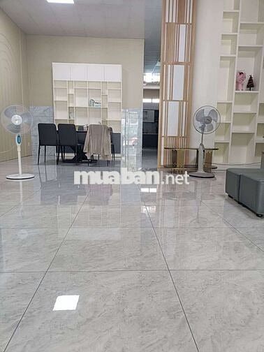 Cho thuê nhà 155m gần chợ Dĩ An 1