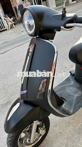 Vespa 50cc 2022 Đen nhám ( hỗ trợ góp )