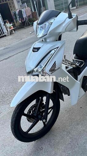 Honda Future fi 2025 Trắng đen ( hỗ trợ góp )