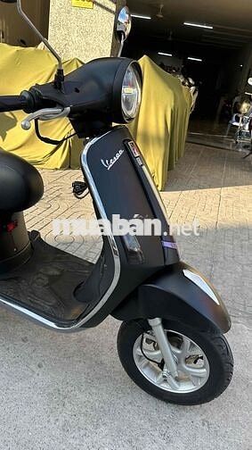 Vespa 50cc 2022 Đen nhám ( hỗ trợ góp )