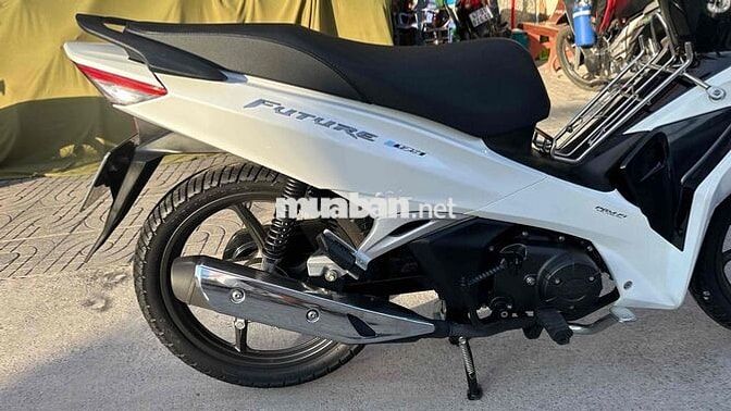 Honda Future fi 2025 Trắng đen ( hỗ trợ góp )