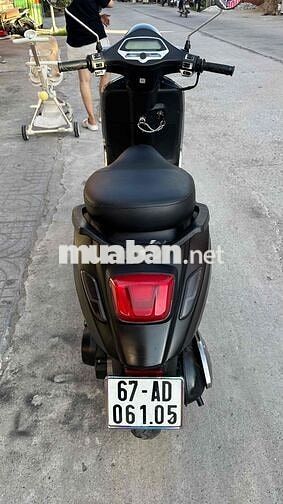 Vespa 50cc 2022 Đen nhám ( hỗ trợ góp )