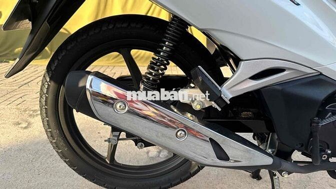 Honda Future fi 2025 Trắng đen ( hỗ trợ góp )