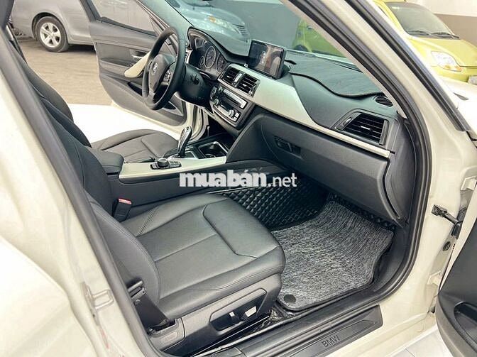 BMW 320i 2013 Trắng