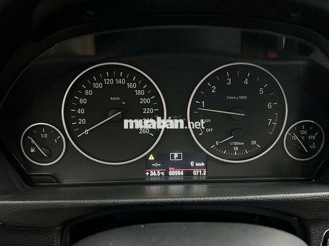 BMW 320i 2013 Trắng
