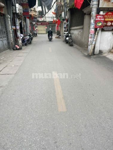 Chính chủ cho thuê nhà mặt phố Nguyễn Chính 80m 3 tầng KD giá 17 triệu