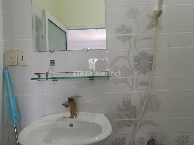 Cho thuê phòng 23m2 sát Satra Phạm Hùng, gần Aeon Q.8,,hẻm xe hơi