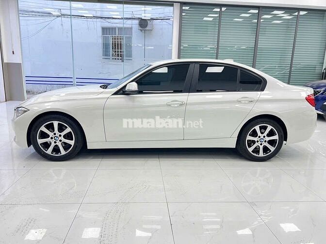 BMW 320i 2013 Trắng