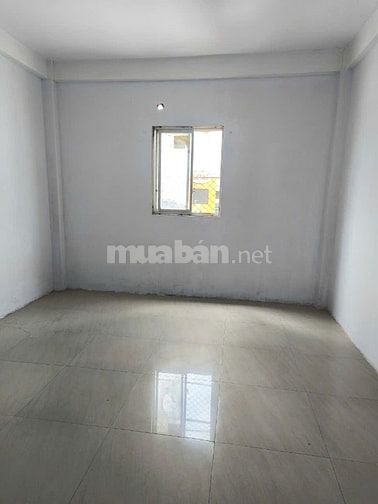 Cho thuê phòng 23m2 sát Satra Phạm Hùng, gần Aeon Q.8,,hẻm xe hơi