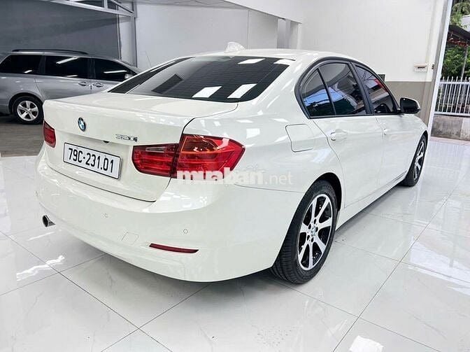 BMW 320i 2013 Trắng