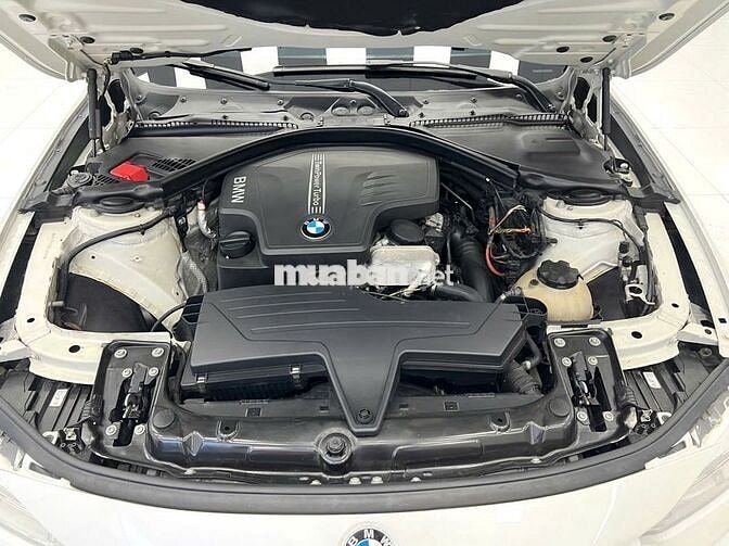BMW 320i 2013 Trắng