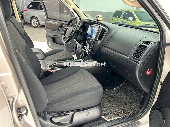 FORD ESCAPE 2013 2.3 AT odo 87501 km