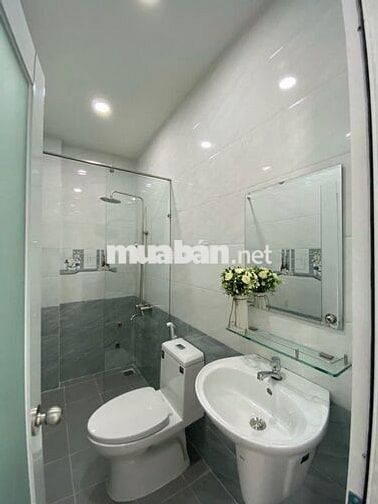 Cần cho thuê nhà 601/6A Cách Mạng Tháng 8 P.15 Q.10