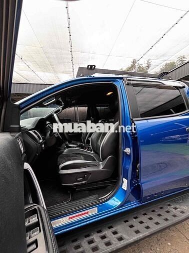 Ford Ranger 2019 Raptor 2.0L 4x4 AT - 900000 km