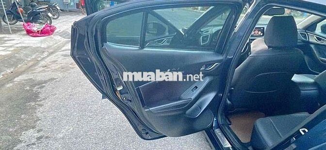 Mazda 3 Xanh 5 chỗ Tự động 1 đời chủ