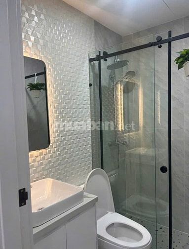 Chính Chủ chốt 2 tỷ 1 / 52m2 ,Sổ sẵn sang tên ,Bank 70% ,Tầng Cao Đẹp 