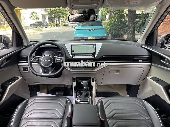 Kia Carens Luxury 2025 Siêu Đẹp Nilon Chưa Bóc