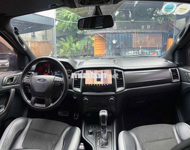 Ford Ranger 2019 Raptor 2.0L 4x4 AT - 900000 km