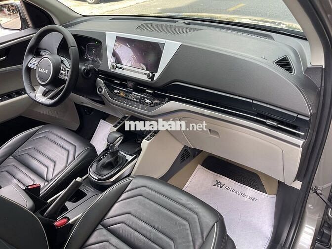 Kia Carens Luxury 2025 Siêu Đẹp Nilon Chưa Bóc