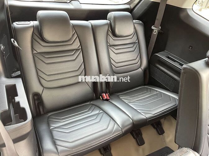 Kia Carens Luxury 2025 Siêu Đẹp Nilon Chưa Bóc