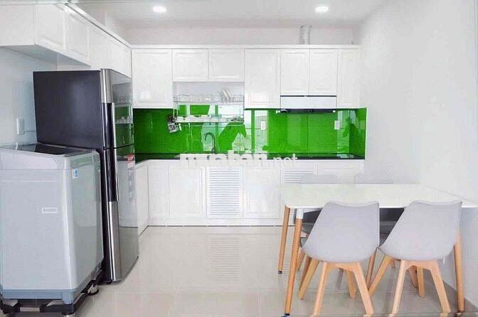 Cho thuê căn hộ 2PN 74m2 góc đẹp Goldsea Vũng Tàu