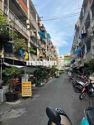 Cho Thuê Tầng Trệt 033 Lô B C/Cư Ấn Quang, vừa ở vừa kinh doanh