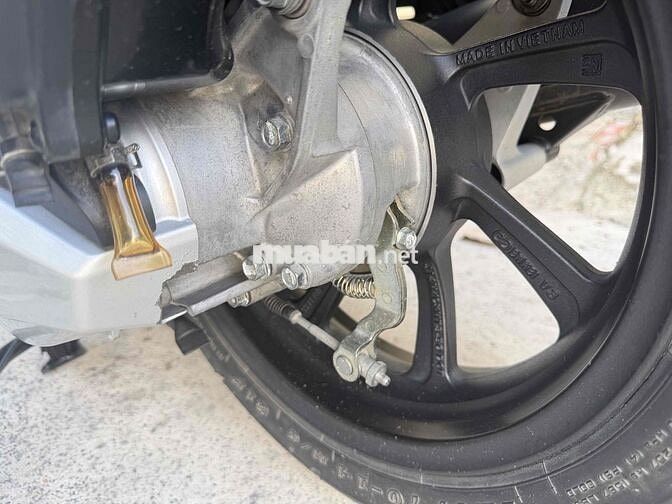 PCX 150 đời 2020 bao xuất hoá đơn về bấm biển