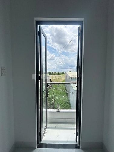 CHÍNH CHỦ GỬI NHÀ MỚI XÂY 5XX TRIỆU - 1 TRỆT 1 LẦU 2PN