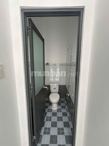 CHÍNH CHỦ GỬI NHÀ MỚI XÂY 5XX TRIỆU - 1 TRỆT 1 LẦU 2PN