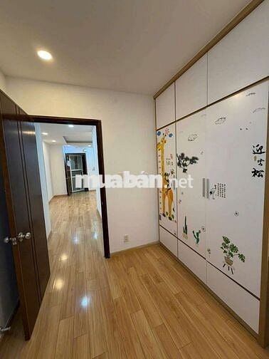 🌺Bán căn hộ 2pn* tầng cao shr* Nhà mới sơn*Cc BellezaQ7*68m2*3.65 tỷ