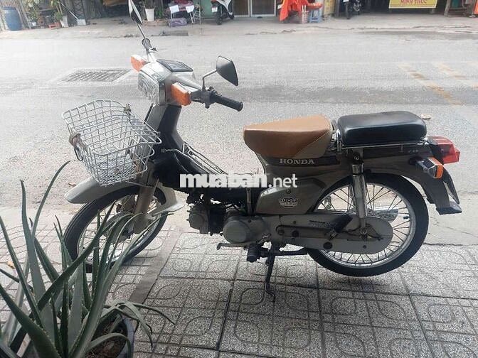 Honda 70/82 Cổ điển Xám
