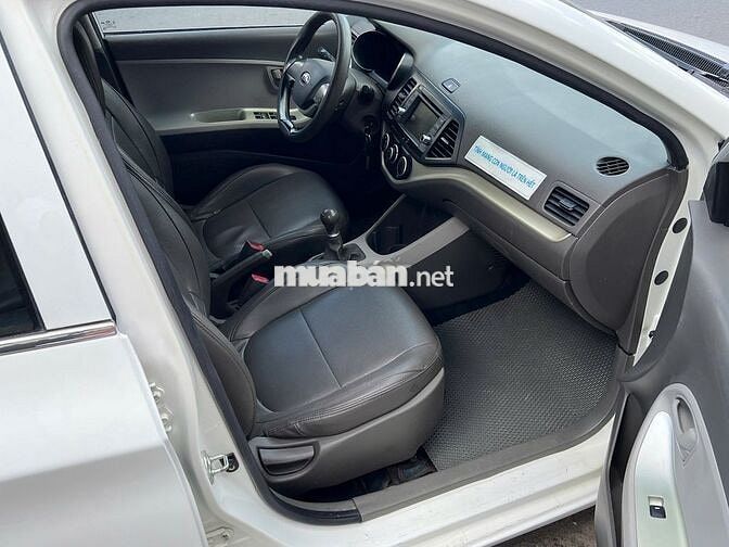 Kia Morning model 2019 màu trắng