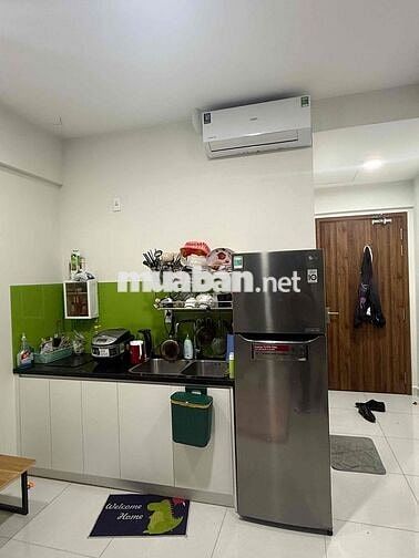 Cần sang lại Phòng Studio Newlavida