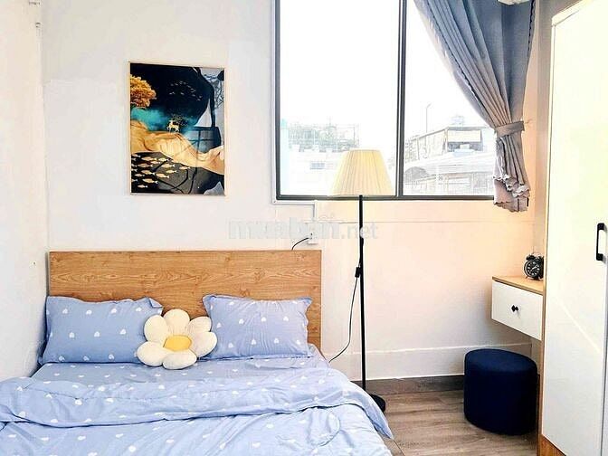 CHO THUÊ CHDV FULL NỘI THẤT 2 PHÒNG NGỦ RỘNG 65m2  NGAY TRUNG TÂM
