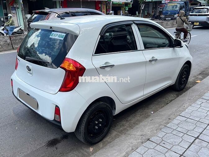 Kia Morning model 2019 màu trắng