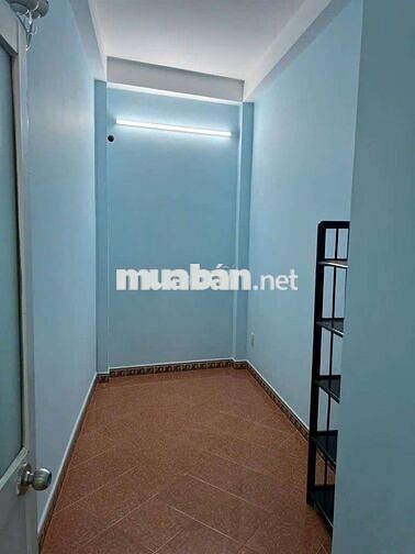nhà mới 3pn tr 2 lầu st Trần Văn đang p9 Q3