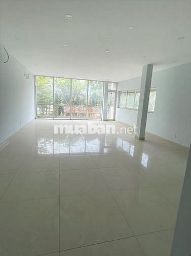 Cho thuê nhà Nguyên Căn mặt tiền 211 Đồng Văn Cống, P. Thạnh Mỹ Lợi