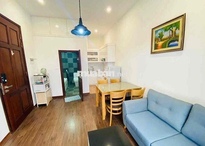 Căn Hộ 1 Khách + 1 Ngủ Full Nội Thật Cao Cấp Đường Bưởi - Ba Đình