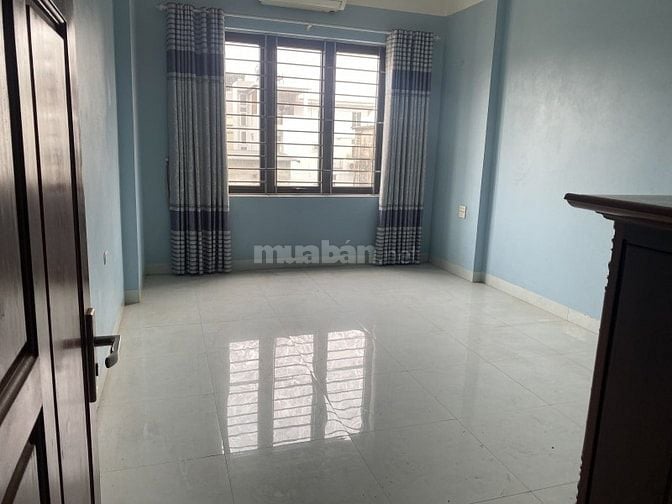 Tư Đình – Cổ Linh – Long Biên – Ô Tô Tr– 147 M2 – 4 T – MT 4 M – 22.8 