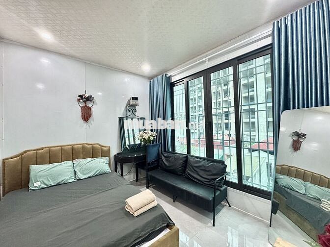 CHO THUÊ CĂN HỘ STUDIO BAN CÔNG NẰM NGAY QUẦN NGỰA, VĂN CAO - BA ĐÌNH